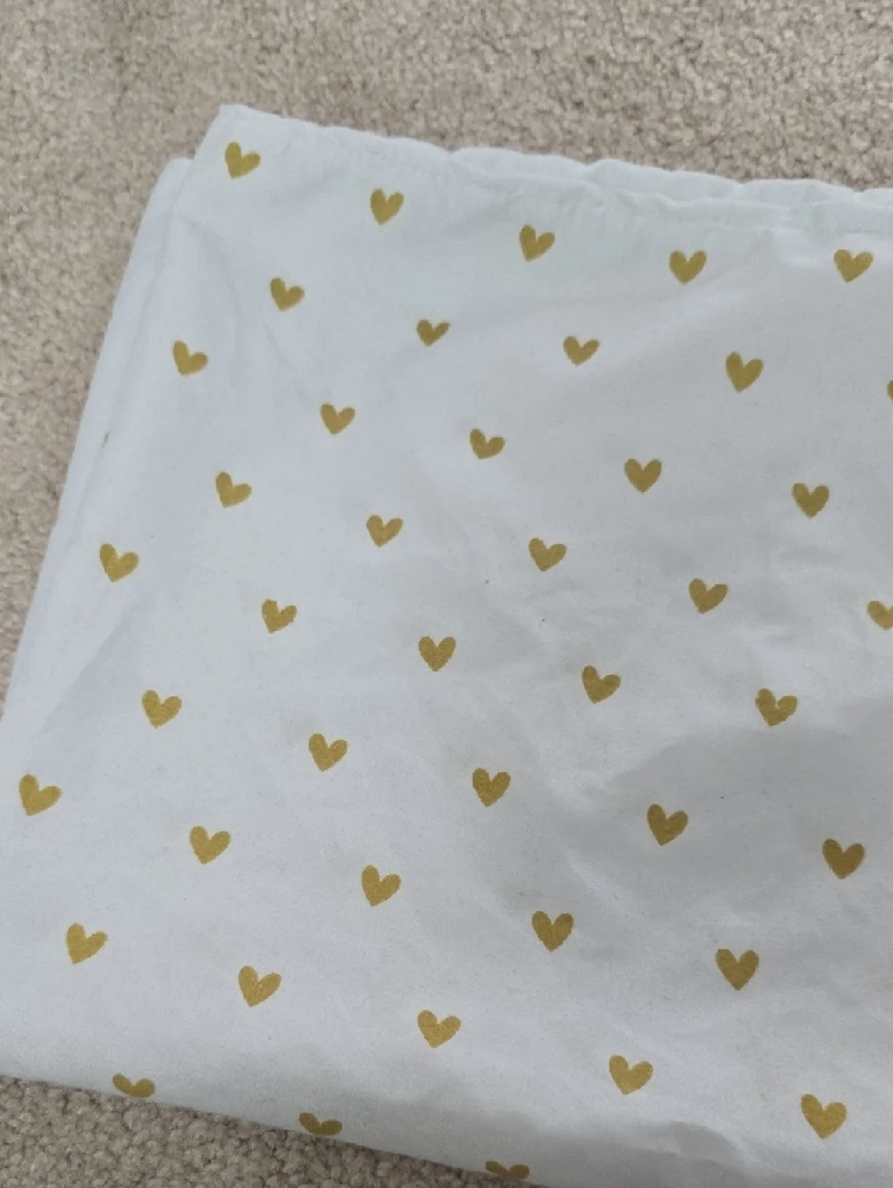 Pillowfort light white